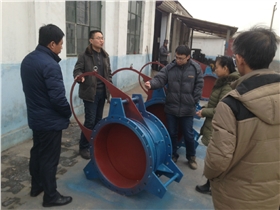 河北衡水客戶來(lái)偉恒閥門廠家考察煤氣專用蝶閥、煤氣盲板隔斷閥等煤氣專用閥門